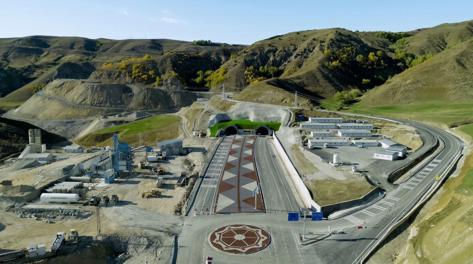 Yarın trafiğe açılacak: Yeni tünelle 20 dakikalık yol 5 dakikaya düşecek