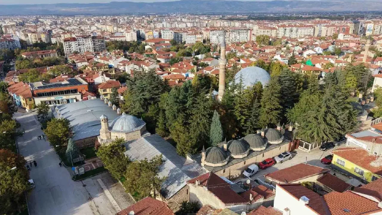 Kurşunlu Külliyesi’nde tahliye durduruldu: Eskişehirlilerin tepkisi sonuç verdi