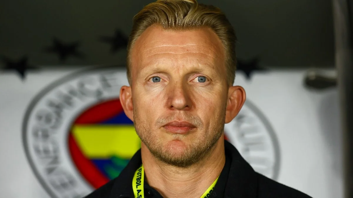 Kuyt Fenerbahçeli taraftarlardan özür diledi
