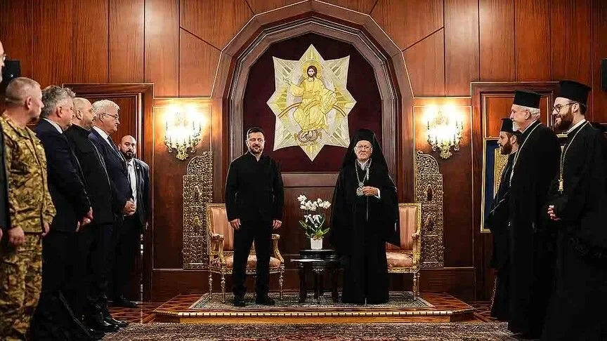 Ukrayna Devlet Başkanı Zelenskiy Fener Rum Patrikhanesi'ni ziyaret etti