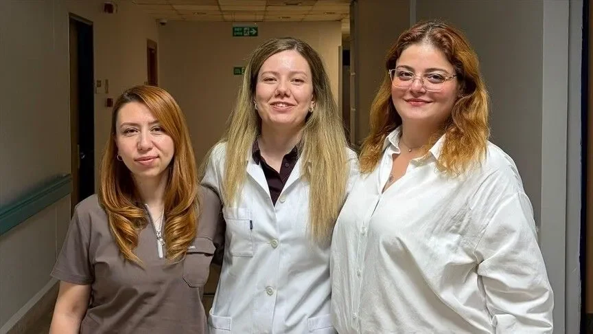 Kilo vermede medikal yönteme başvuran iki sağlık çalışanı fazla kilolarından kurtuldu
