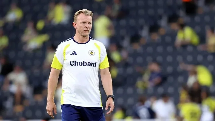 Fenerbahçe, milli araya kadar Dirk Kuyt'a emanet