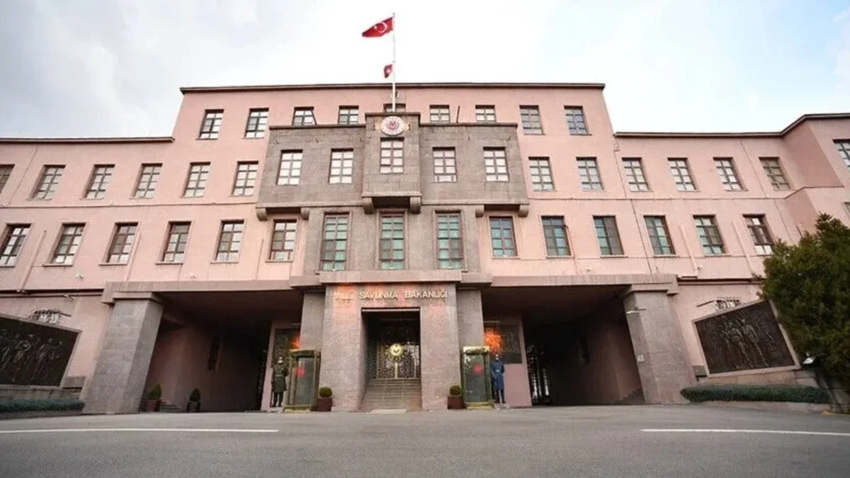 MSB: S-400'lerle ilgili çalışmalar sürüyor
